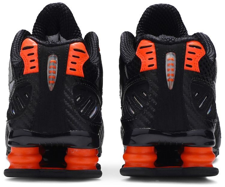 Nike Wmns Shox Enigma SP Hyper Crimson