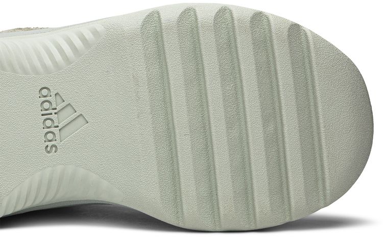Yeezy Desert Boot Salt