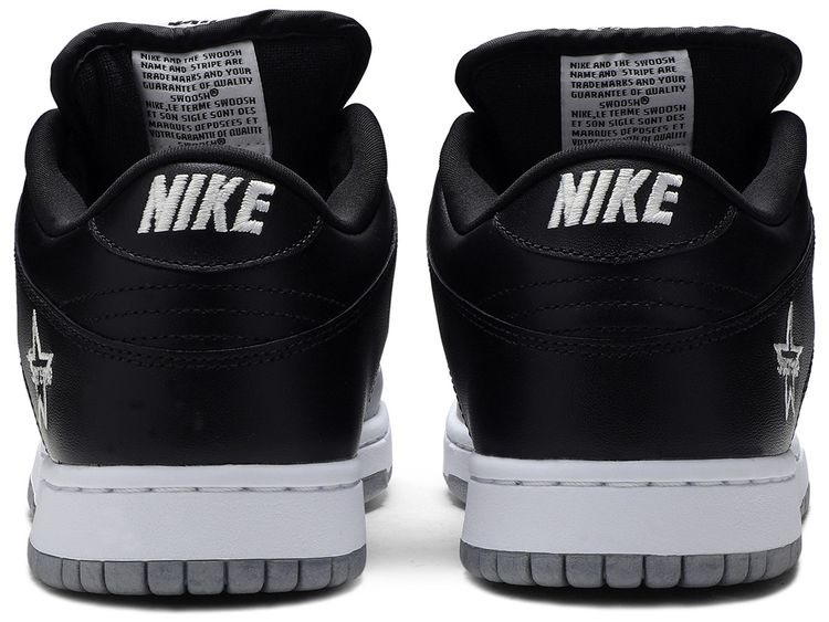 Supreme x Nike Dunk SB Low QS Metallic Silver