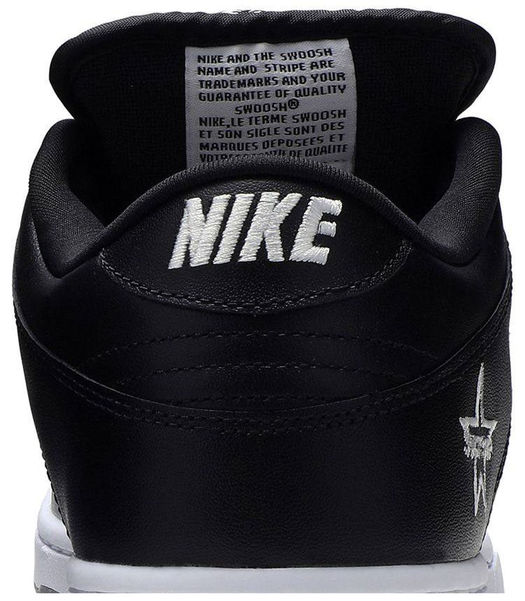 Supreme x Nike Dunk SB Low QS Metallic Silver