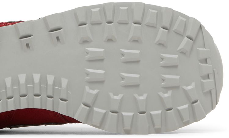 New Balance 574 Scarlet