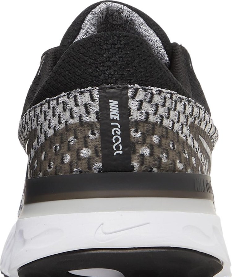 React Infinity Run Flyknit 3 Black Grey Fog