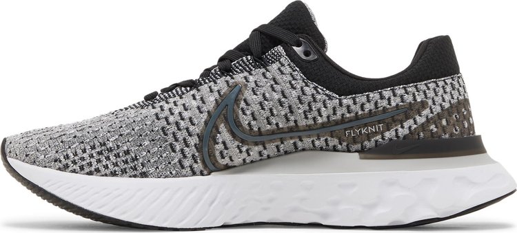 React Infinity Run Flyknit 3 Black Grey Fog