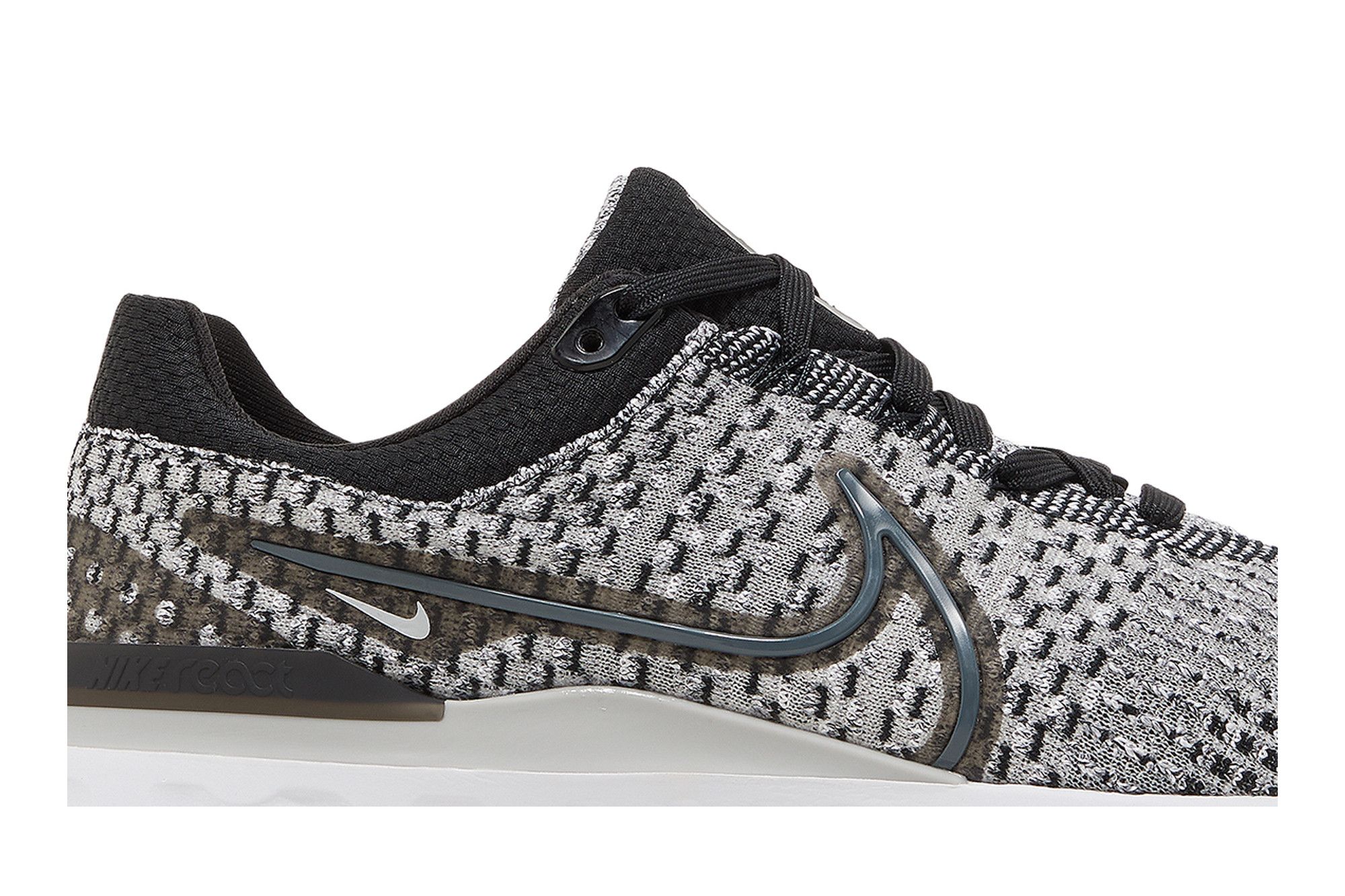 React infinity run flyknit womens black white-dark grey on sale