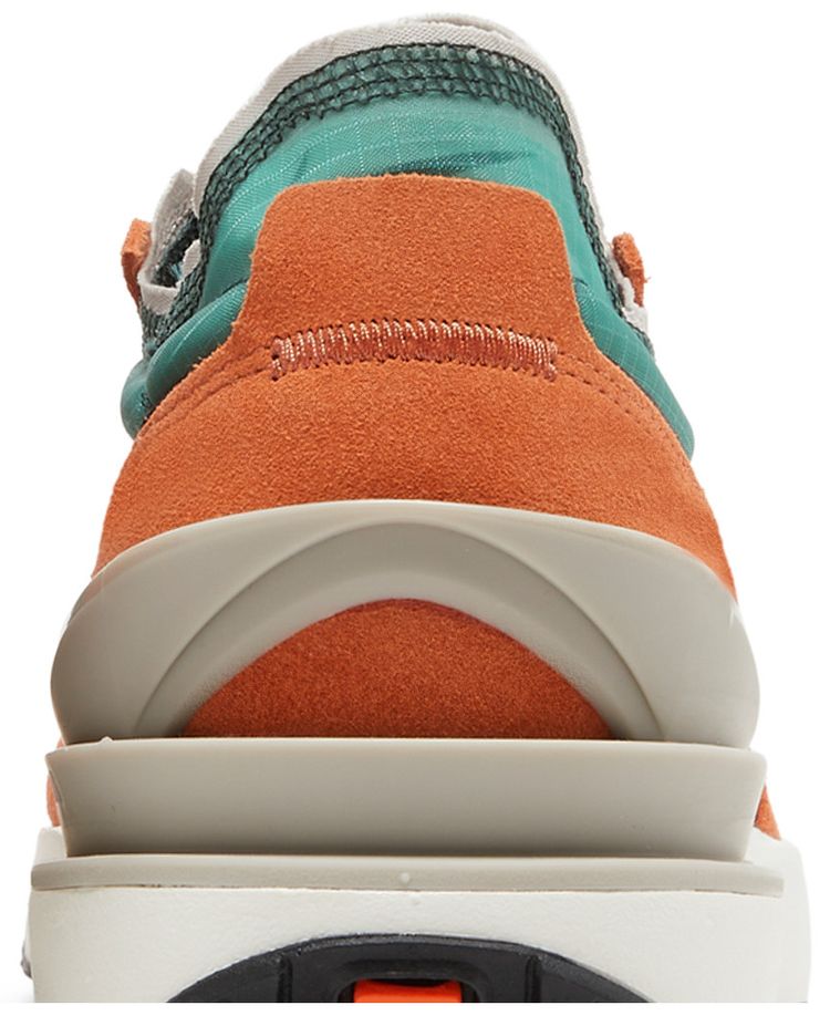 Nike Waffle One SE Pro Green Rust Oxide