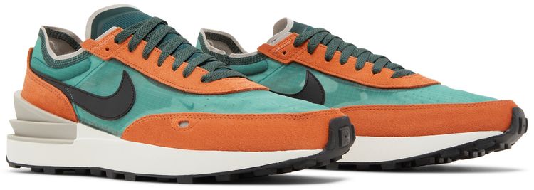 Nike Waffle One SE Pro Green Rust Oxide