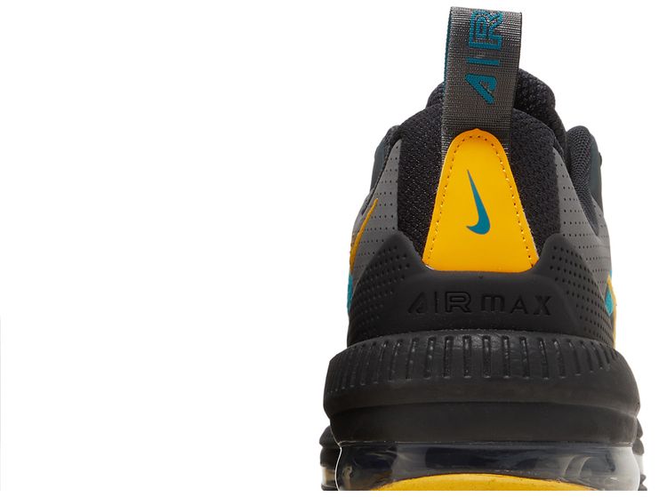 Nike Air Max Genome Smoke Grey University Gold