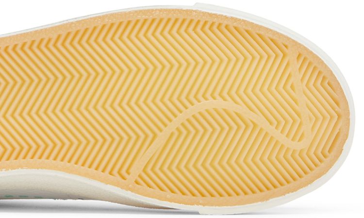 Wmns Blazer Mid 77 Nike 101