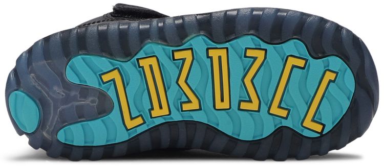 Air Jordan 11 Retro TD Gamma Blue