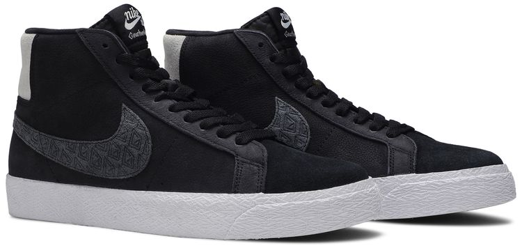 Gnarhunters x Nike Zoom Blazer Mid SB Black
