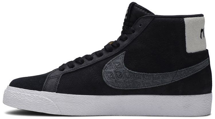 Gnarhunters x Nike Zoom Blazer Mid SB Black