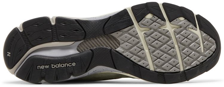 Patta x 990v3 Made in USA Keep Your Family Close