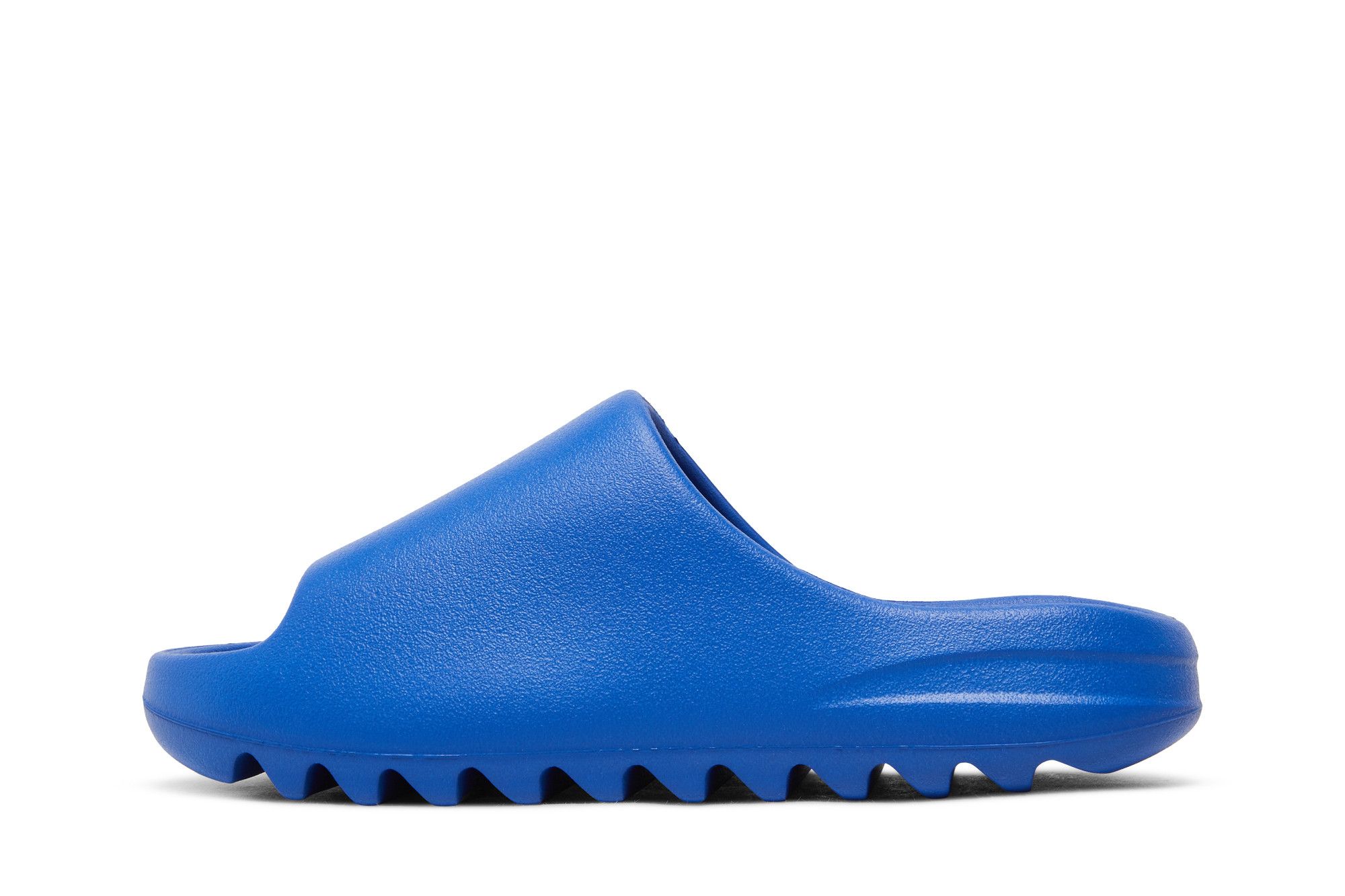 Yeezy blue slides hotsell