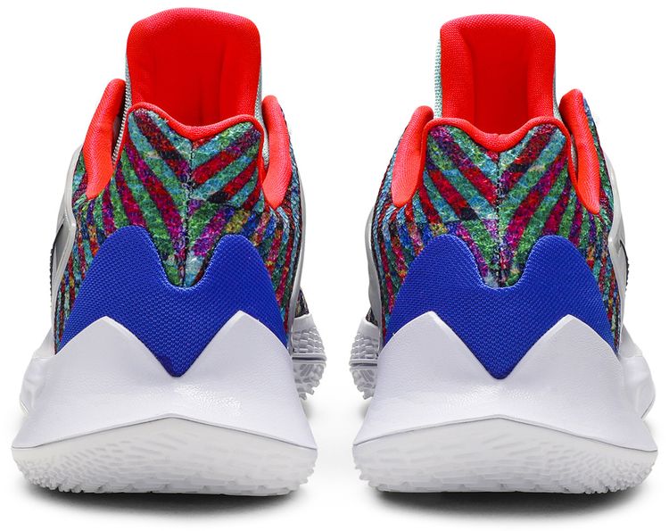 Nike Kyrie Low 2 Multi Color