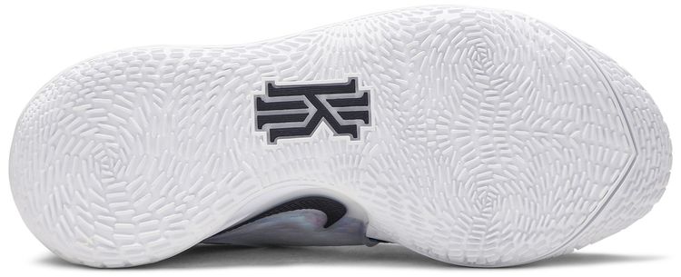 Nike Kyrie Low 2 Multi Color