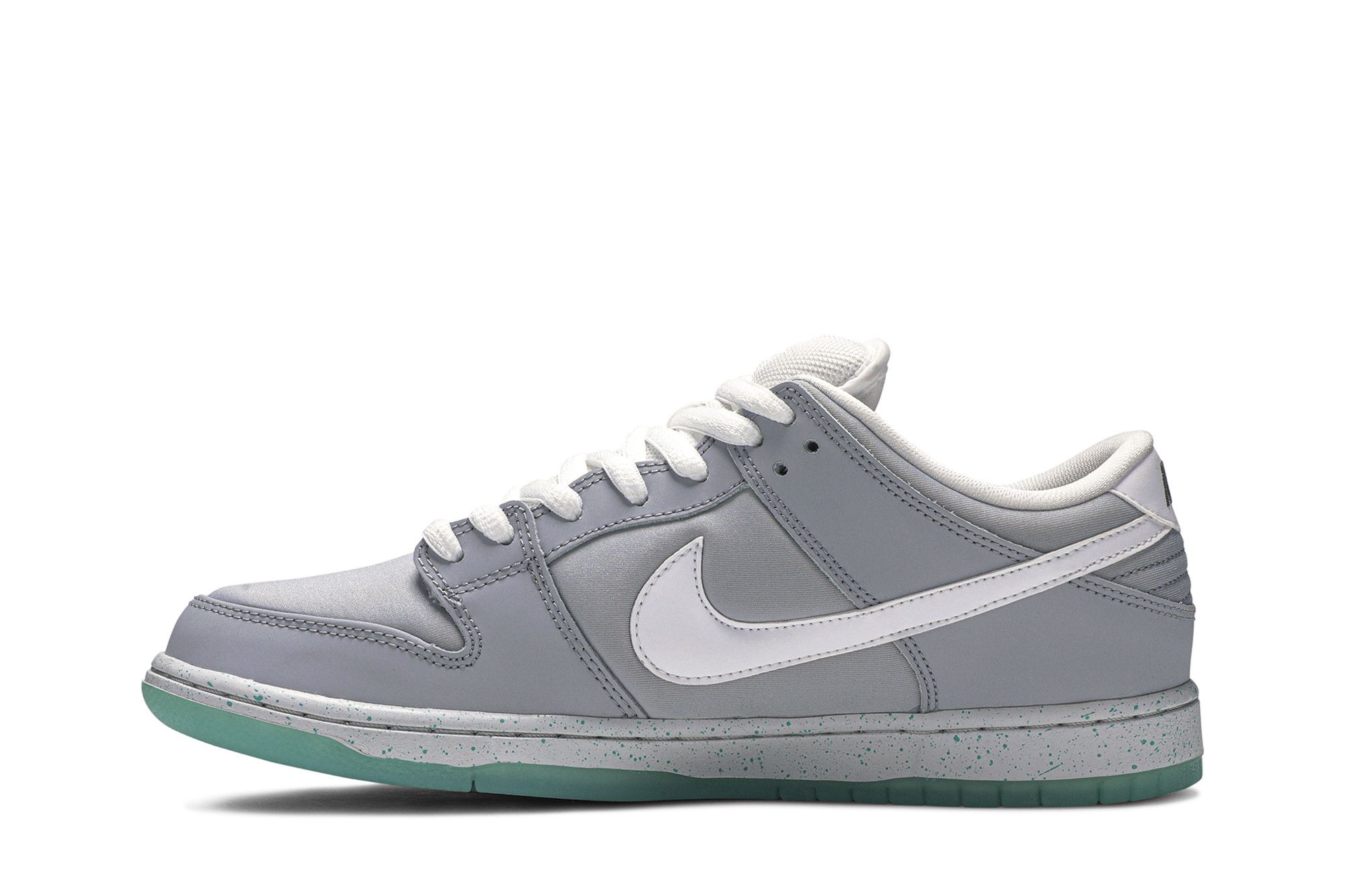 Nike dunk back to the future outlet