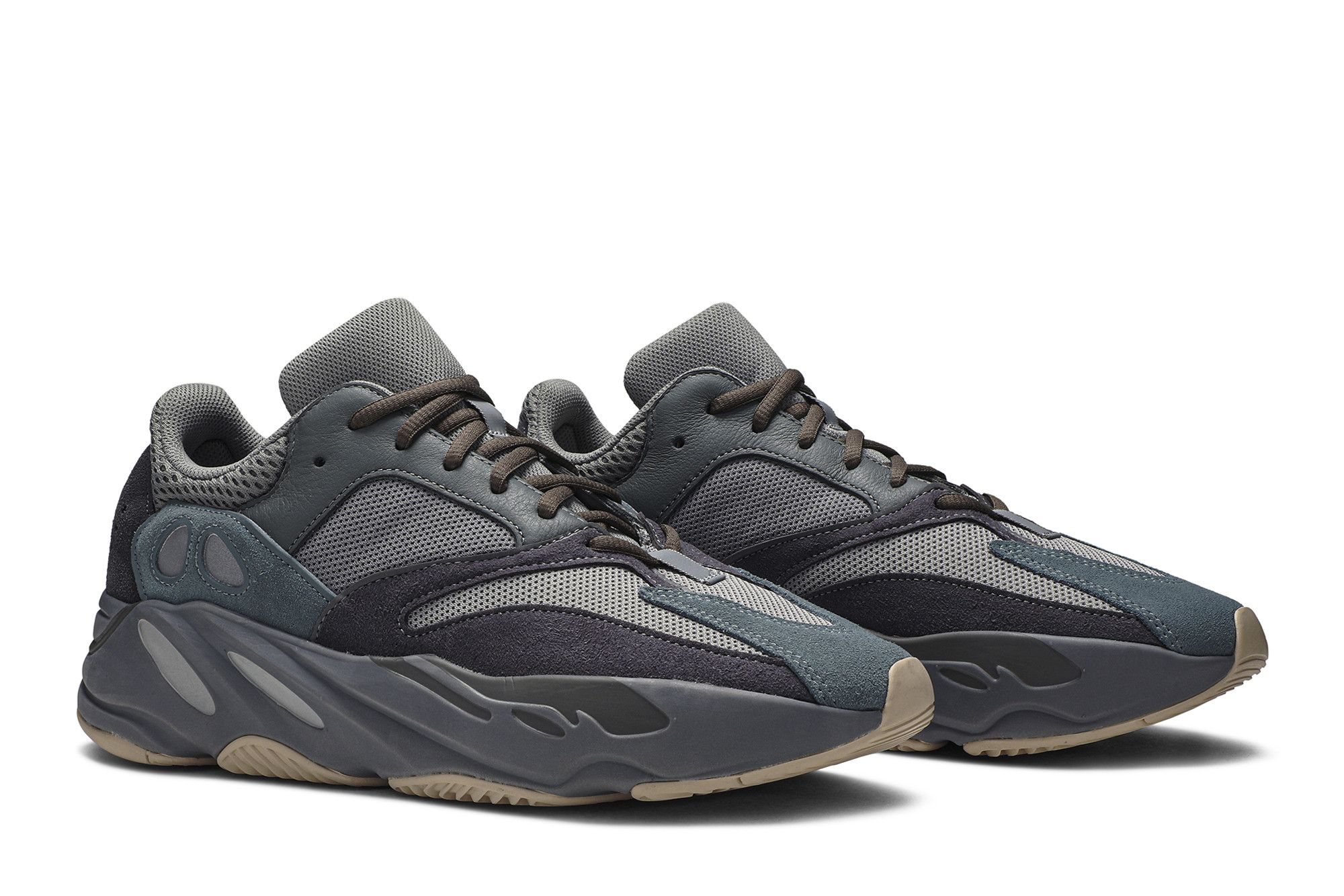 Size 12.5 Yeezy Boost 700 Teal Blue