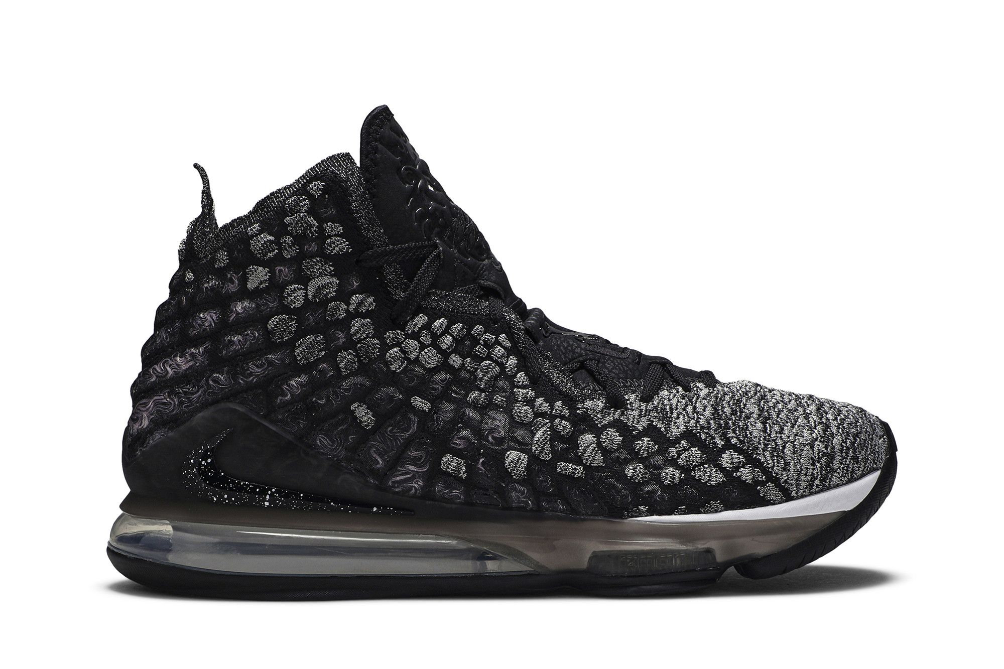 Lebron 17 all sales black