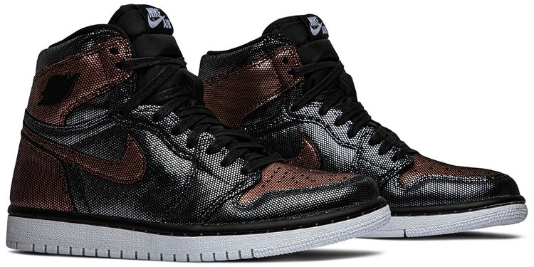 Wmns Air Jordan 1 Retro High OG Fearless