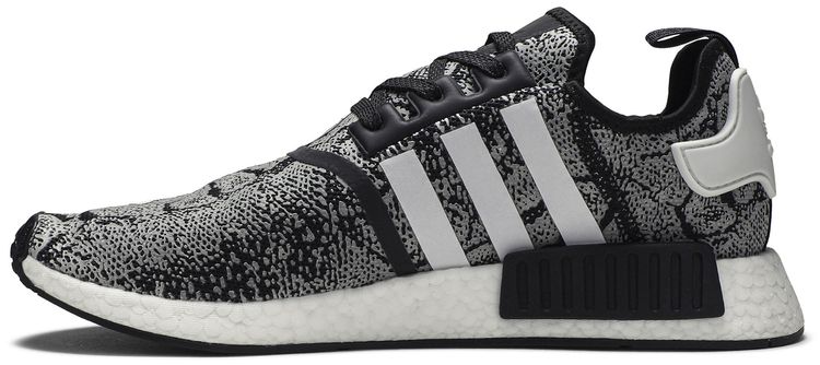 atmos x NMD R1 G SNK