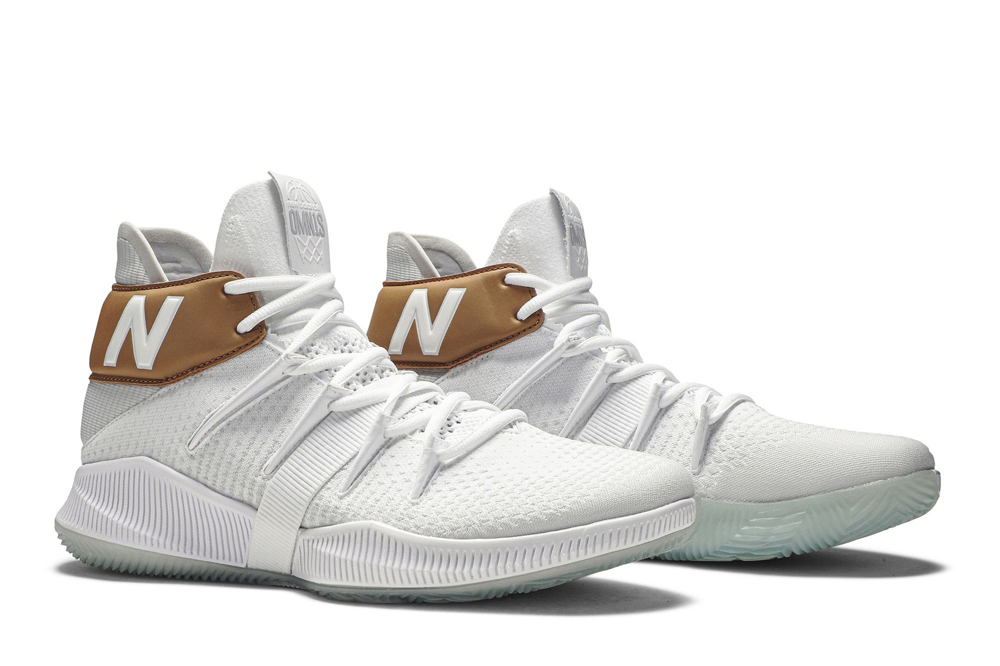 kawhi omn1s white