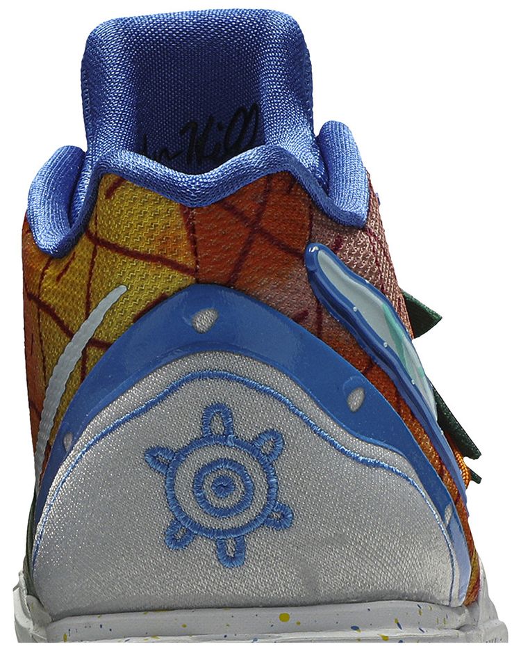 Nike SpongeBob SquarePants x Kyrie 5 GS Pineapple House