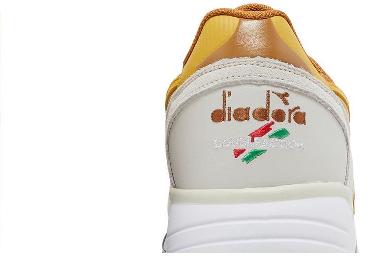 Diadora N9002 Overland White Sudan Brown