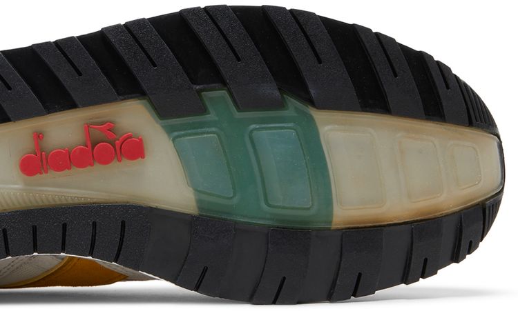 Diadora N9002 Overland White Sudan Brown