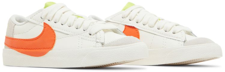 Nike Wmns Blazer Low 77 Jumbo Sail Rush Orange