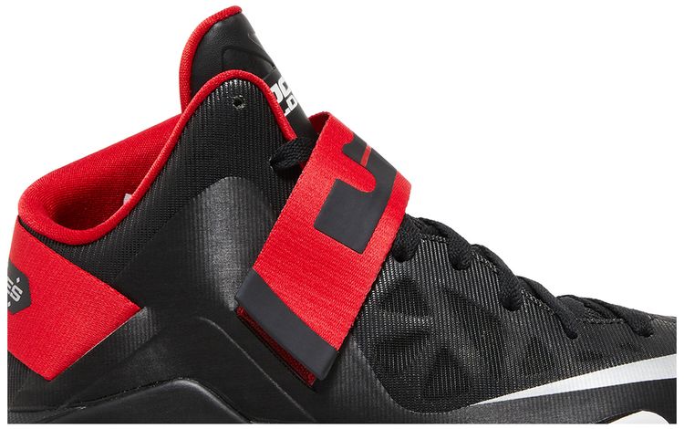 Nike LeBron Zoom Soldier 6 Bred