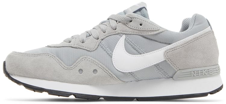 Nike Venture Runner Wide Light Smoke Grey