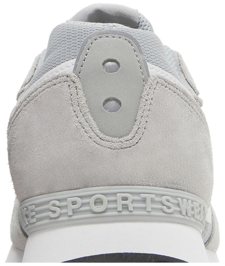 Nike Venture Runner Wide Light Smoke Grey