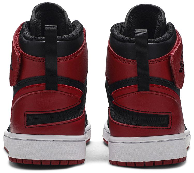 Air Jordan 1 High FlyEase Black Toe