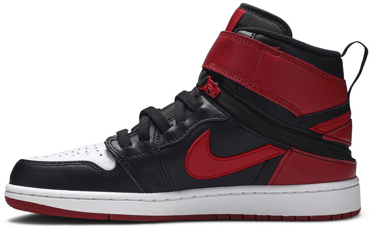 Air Jordan 1 High FlyEase Black Toe