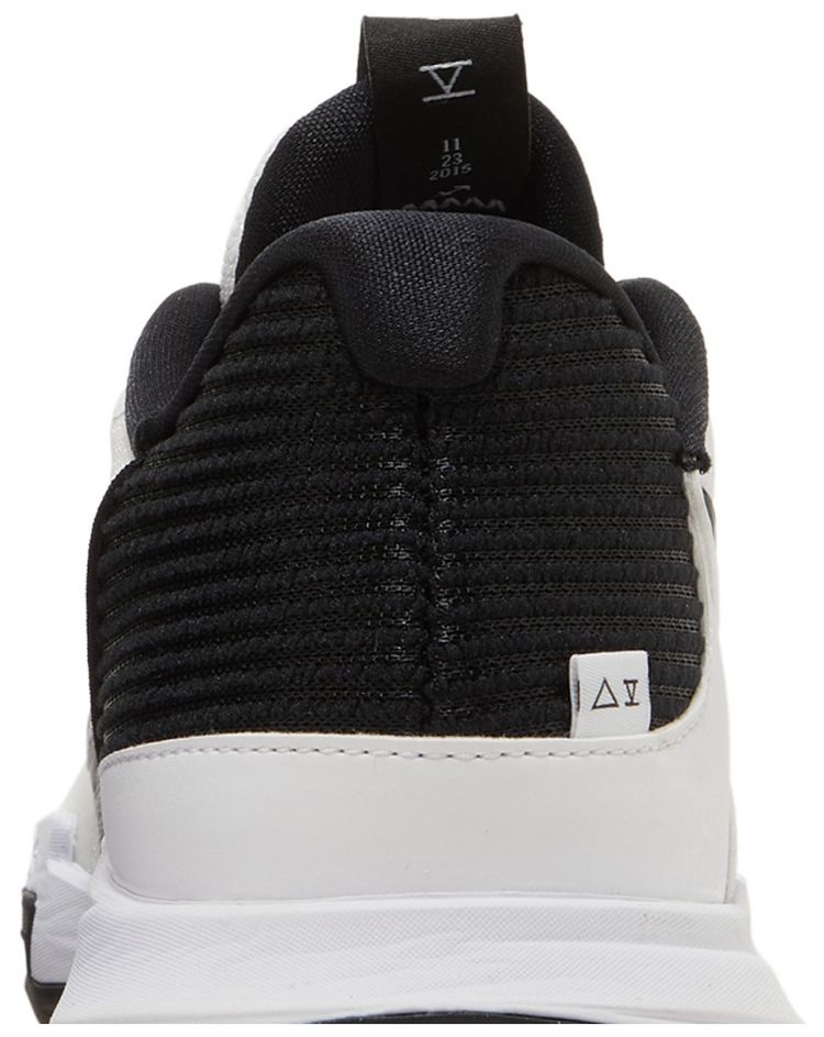 Nike Kyrie Low 5 TB White Black