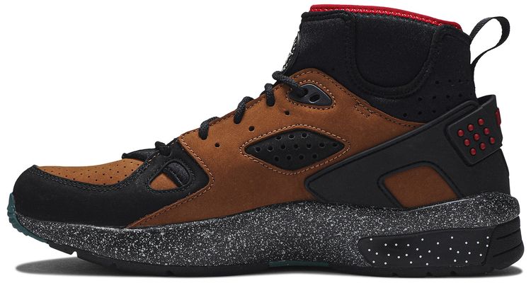 Olivia Kim x Wmns Air Mowabb No Cover