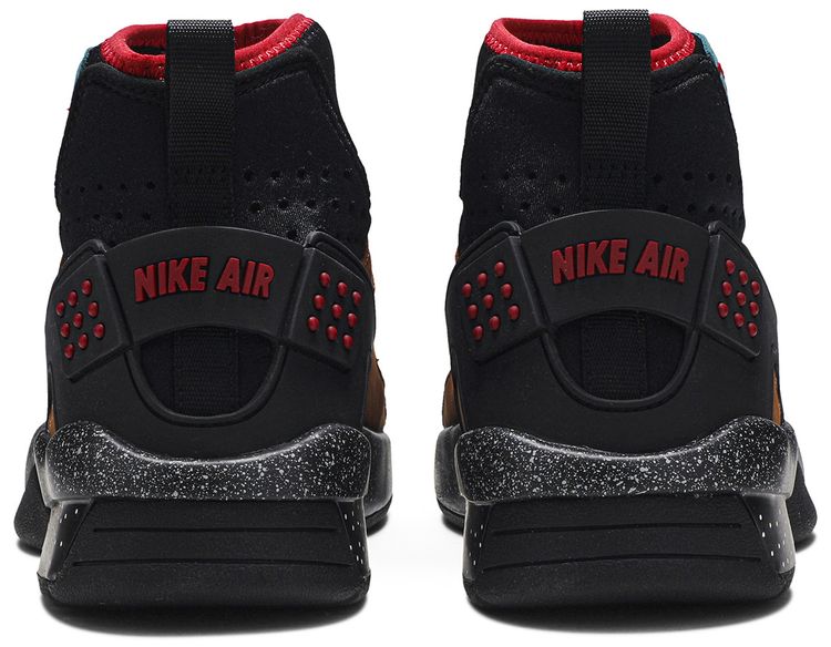 Olivia Kim x Wmns Air Mowabb No Cover