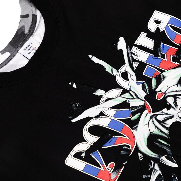 Vetements Cut Out Russia T Shirt Black