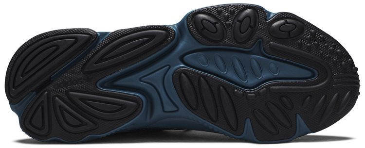 Pusha T x adidas Ozweego King Push