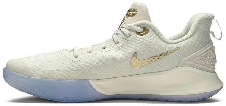 Nike Mamba Focus Metallic Gold