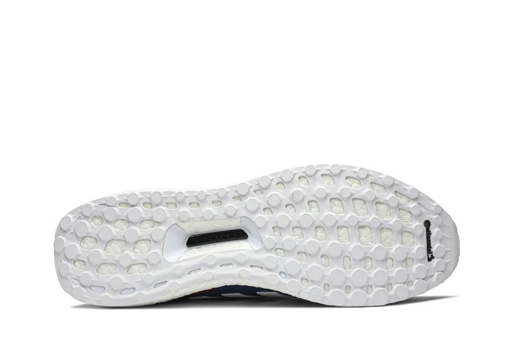 adidas gazelle silver green womens adidas Ultraboost Light Running Shoes