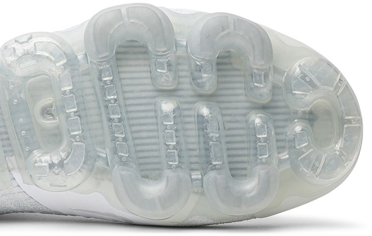 Nike Air VaporMax Flyknit 2 Vast Grey