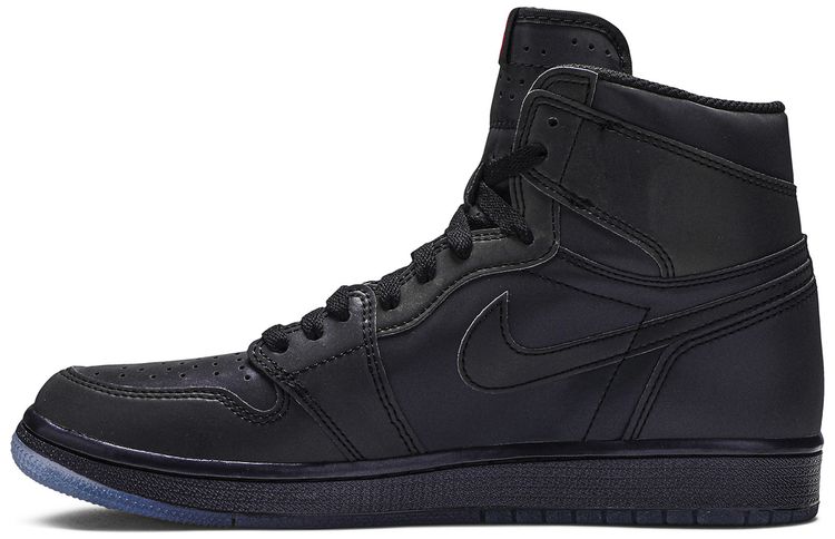 Air Jordan 1 Retro High Zoom Fearless