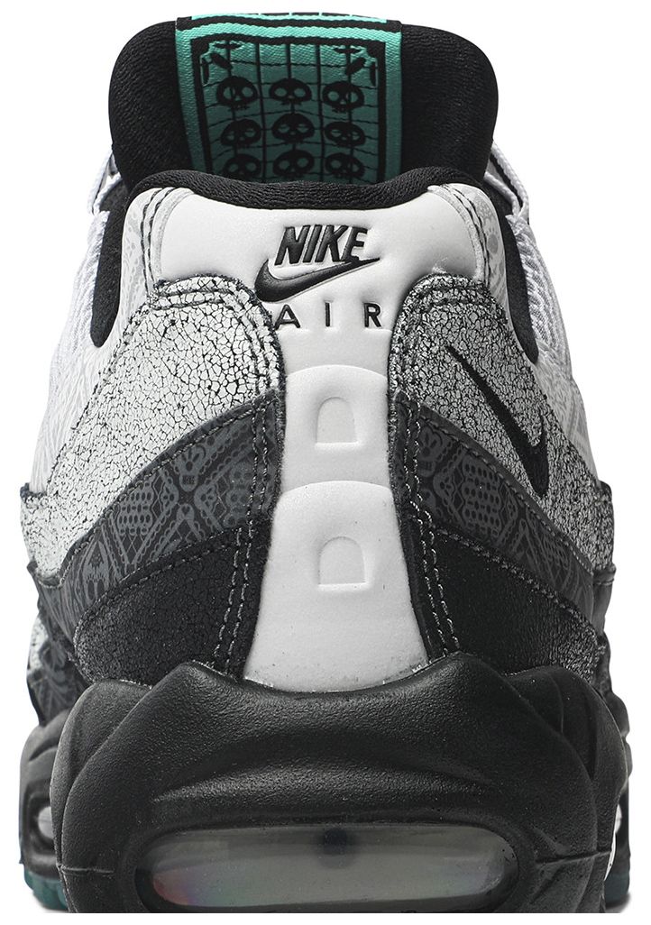 Nike Air Max 95 SE Day of the Dead
