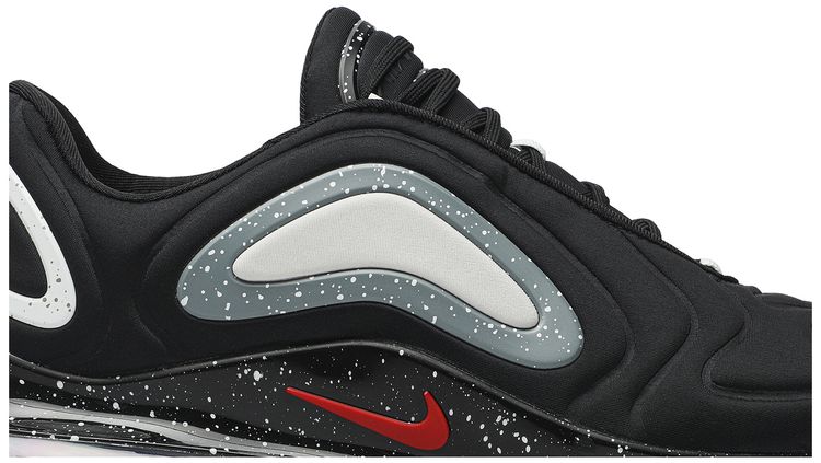 Undercover x Air Max 720 Black