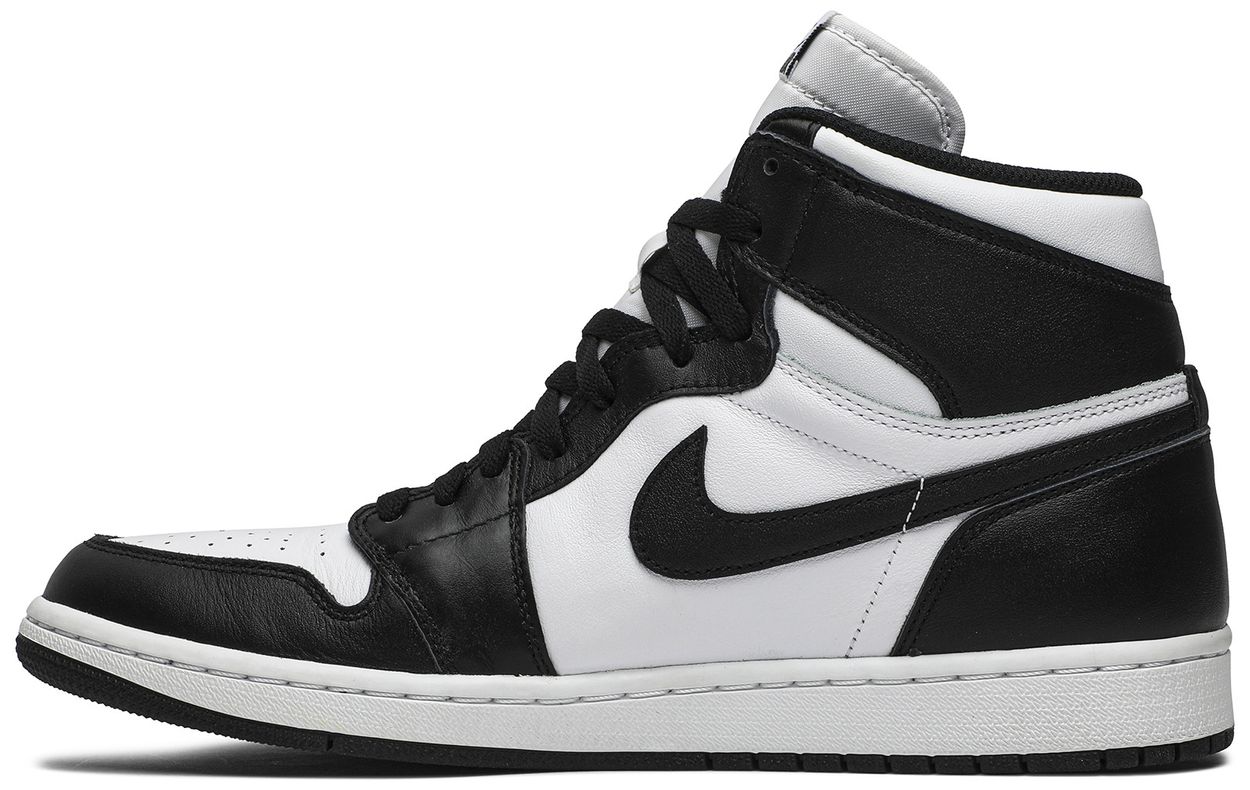 womens air jordan 1 retro high black and white