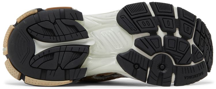 Balenciaga Wmns Runner Sneaker Beige