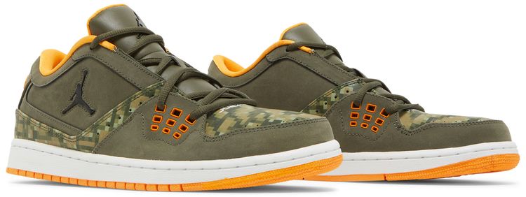 Air Jordan 1 Flight Low Digi Camo