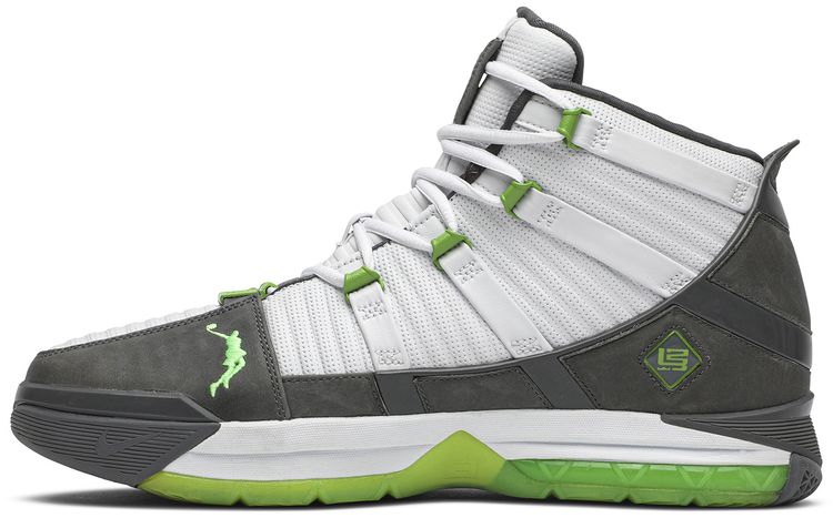 Nike Zoom LeBron 3 Dunkman Sample