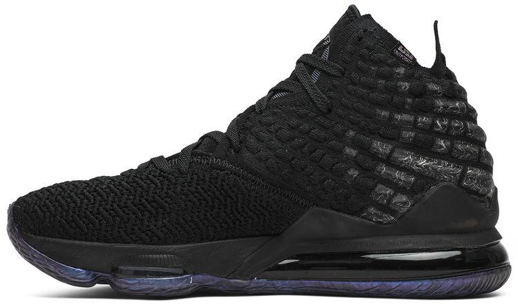 LeBron 17 Currency